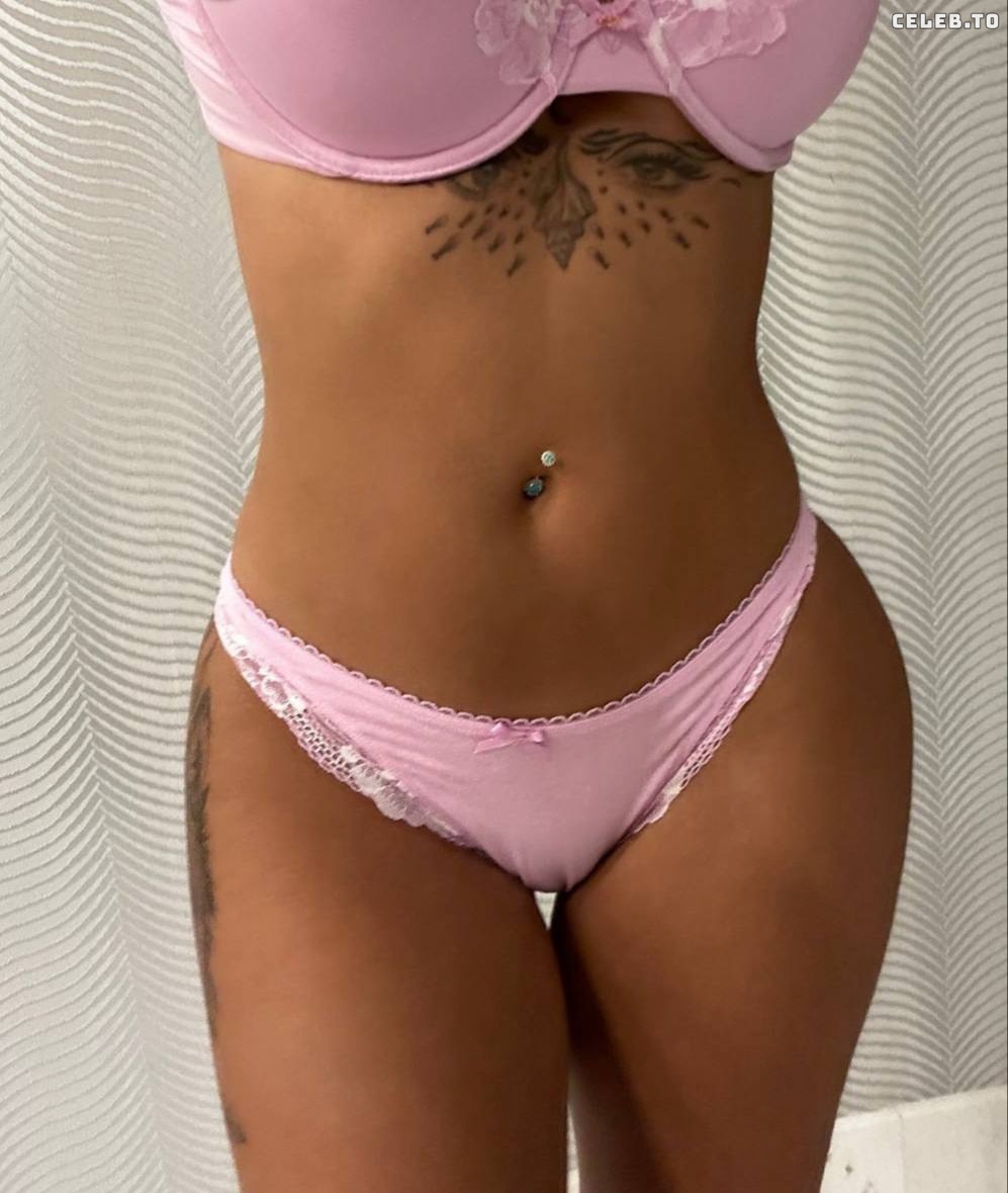 Image 3057766 from Malu Trevejo