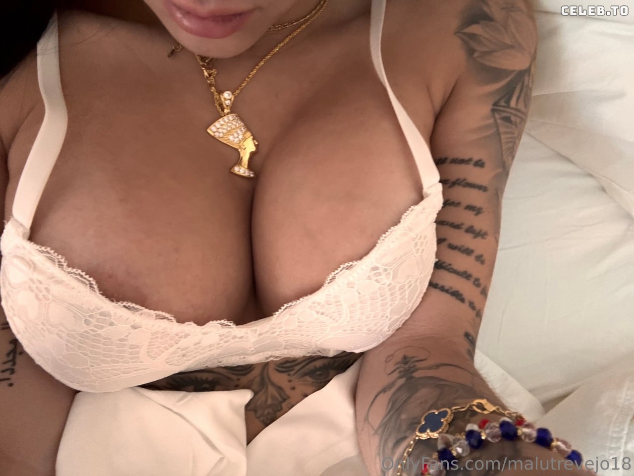 Image 3057788 from Malu Trevejo