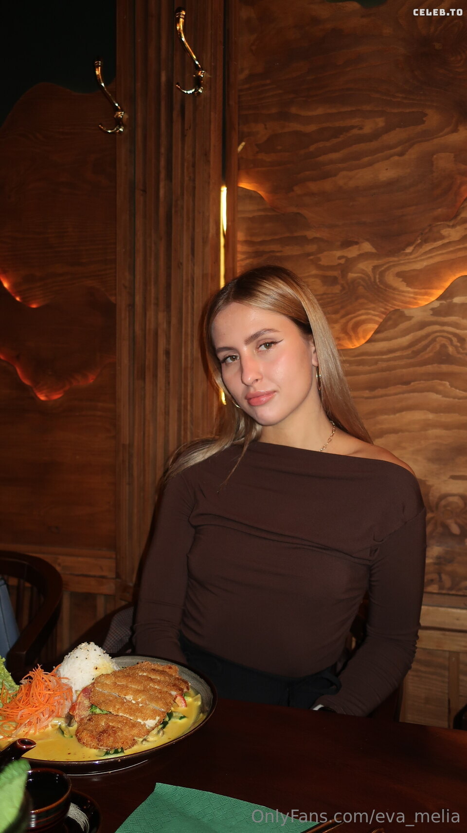 Image 3232242 from Eva Melia