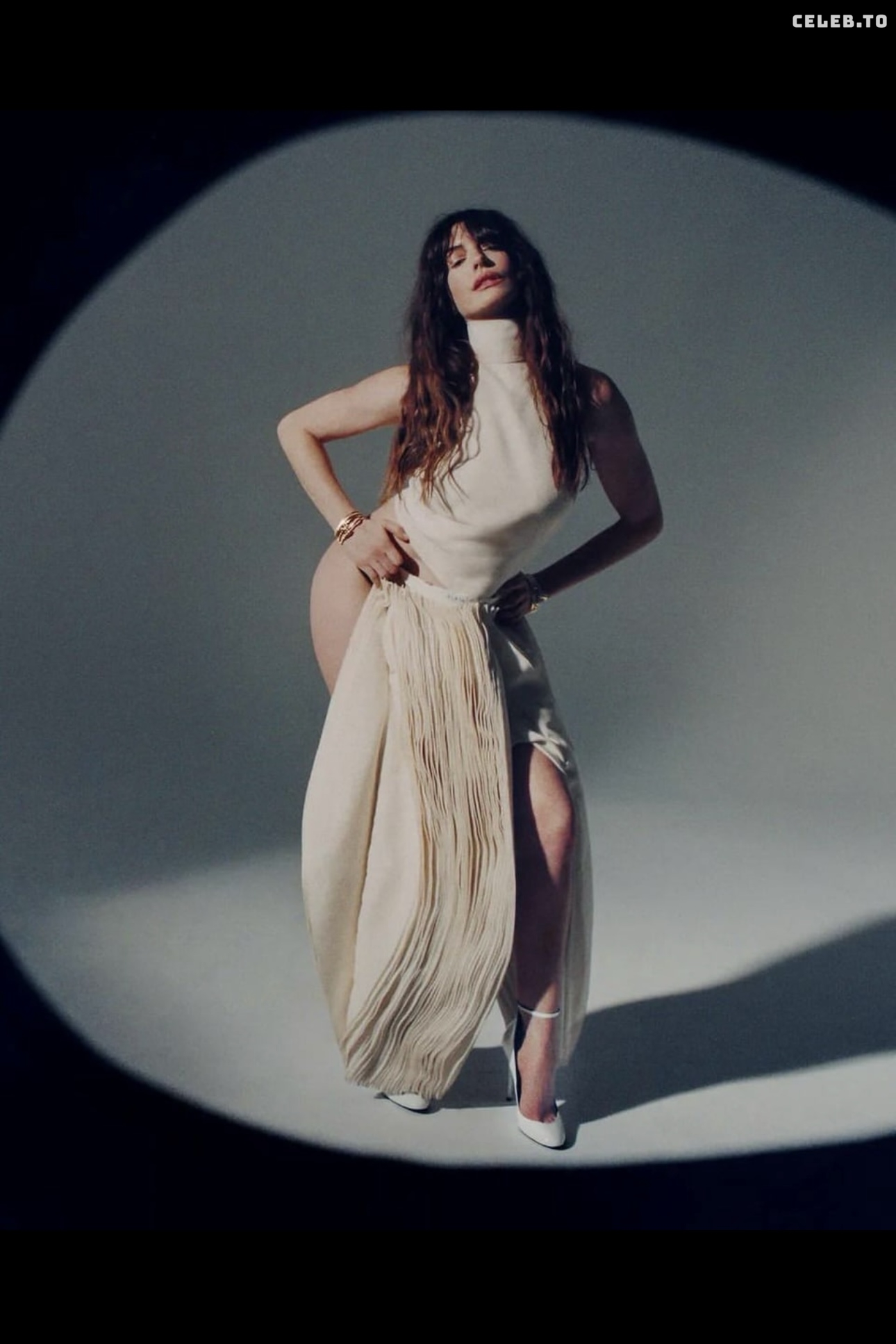 Image 3373548 from Anne Hathaway