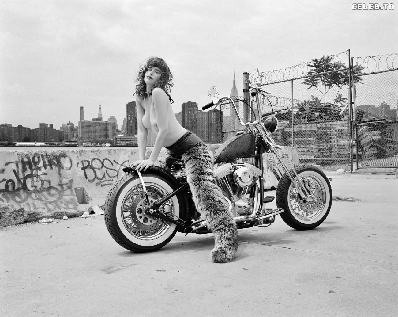 Image 3378856 from Paz de la Huerta