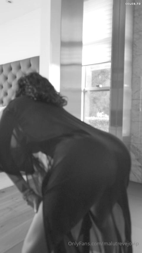 Image 3401102 from Malu Trevejo