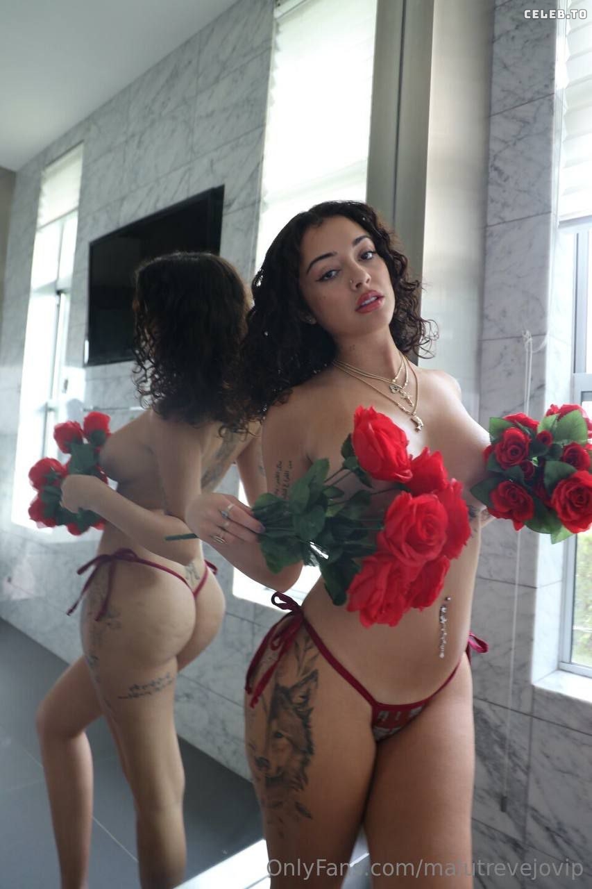 Image 3401594 from Malu Trevejo