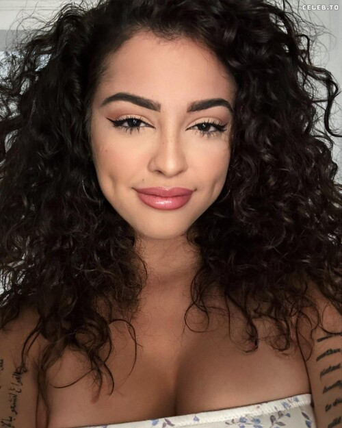 Image 3401907 from Malu Trevejo