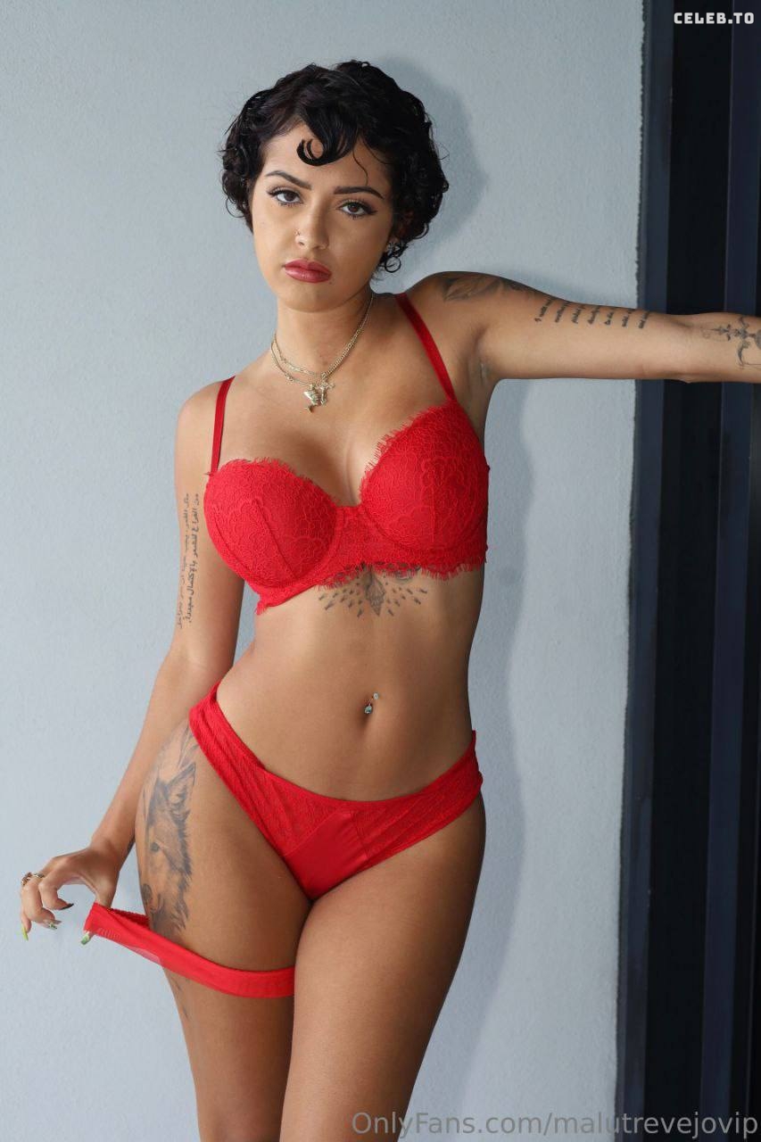 Image 3402116 from Malu Trevejo