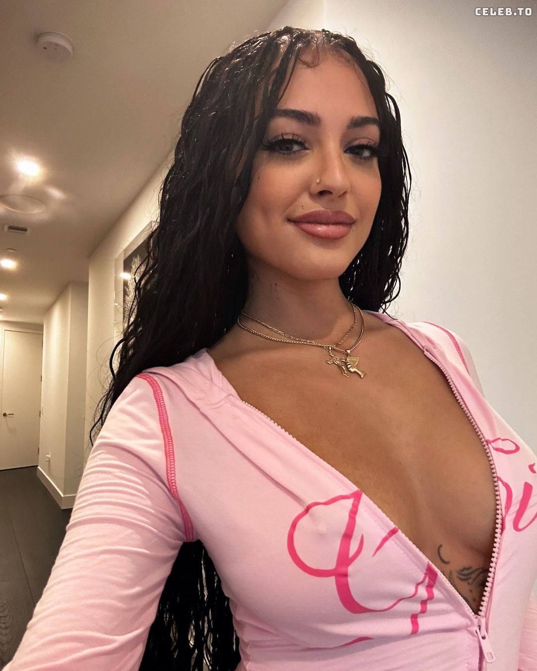Image 3402390 from Malu Trevejo