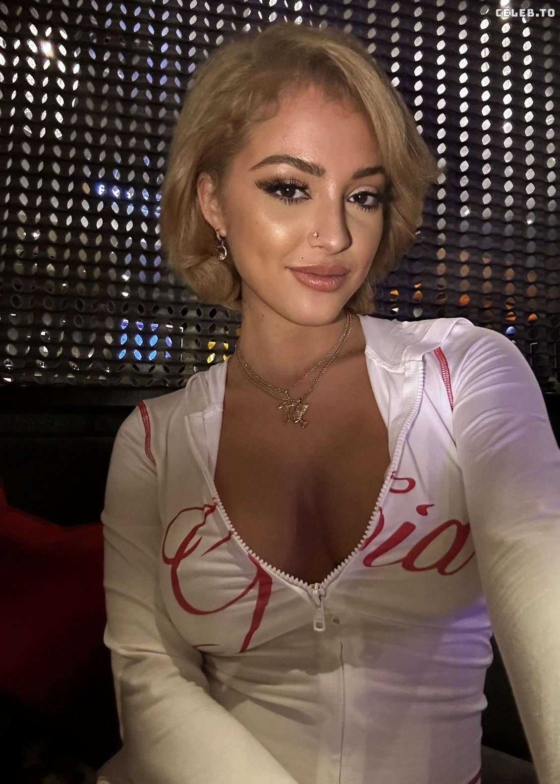 Image 3402446 from Malu Trevejo