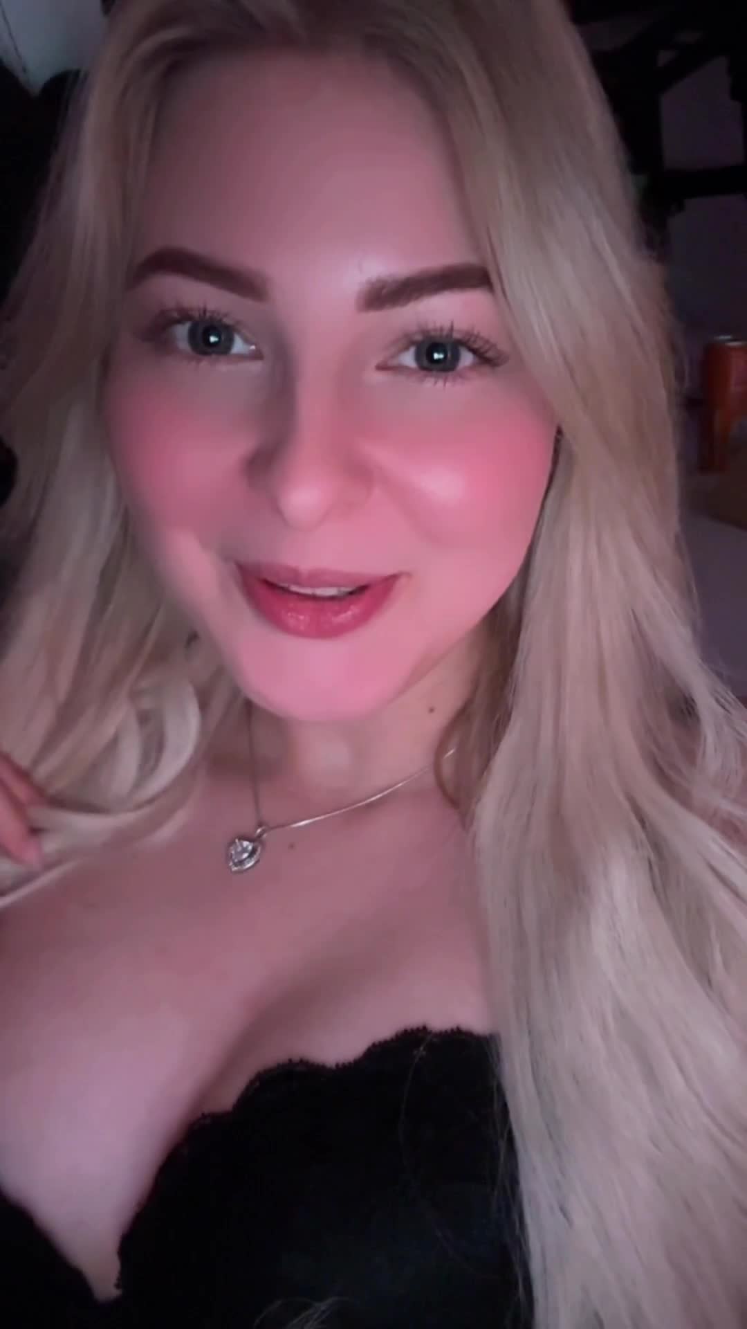 Video 113754 from ASMR Janina