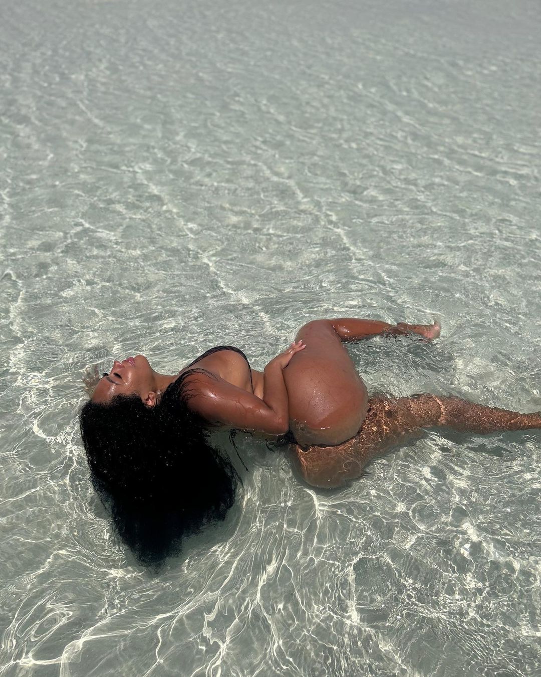 Image 3587739 from caribbeancurlss