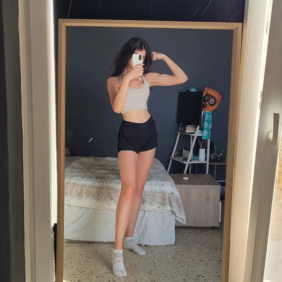 Image 3657693 from Chloe Lockley
