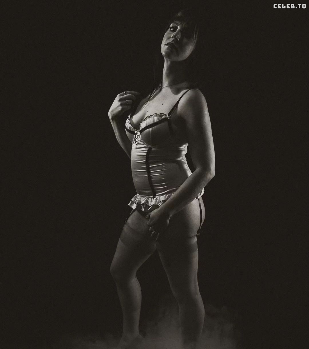 Image 381007 from colle_ct.moments / model_mom