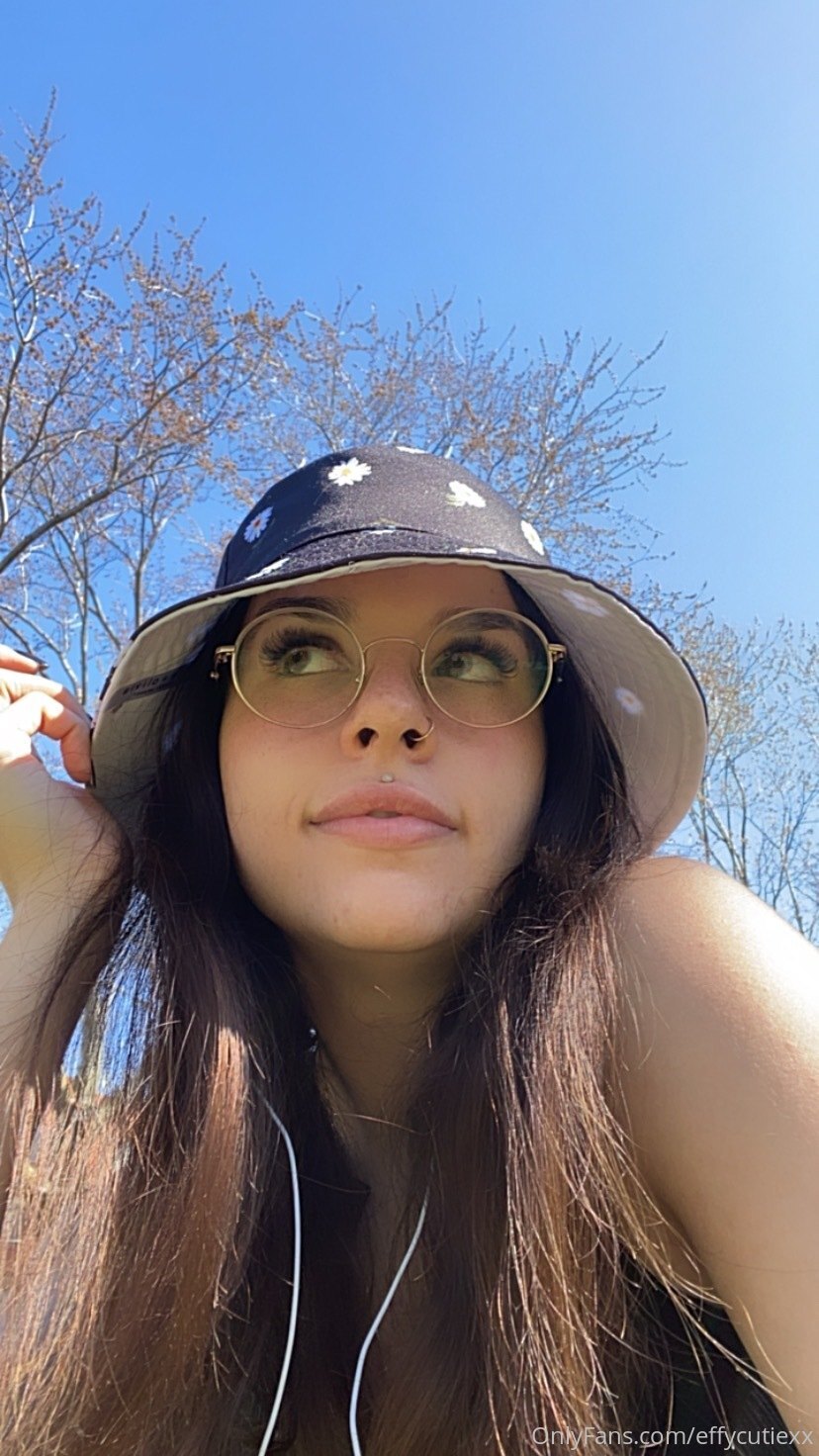 Image 3948080 from effycutiexx