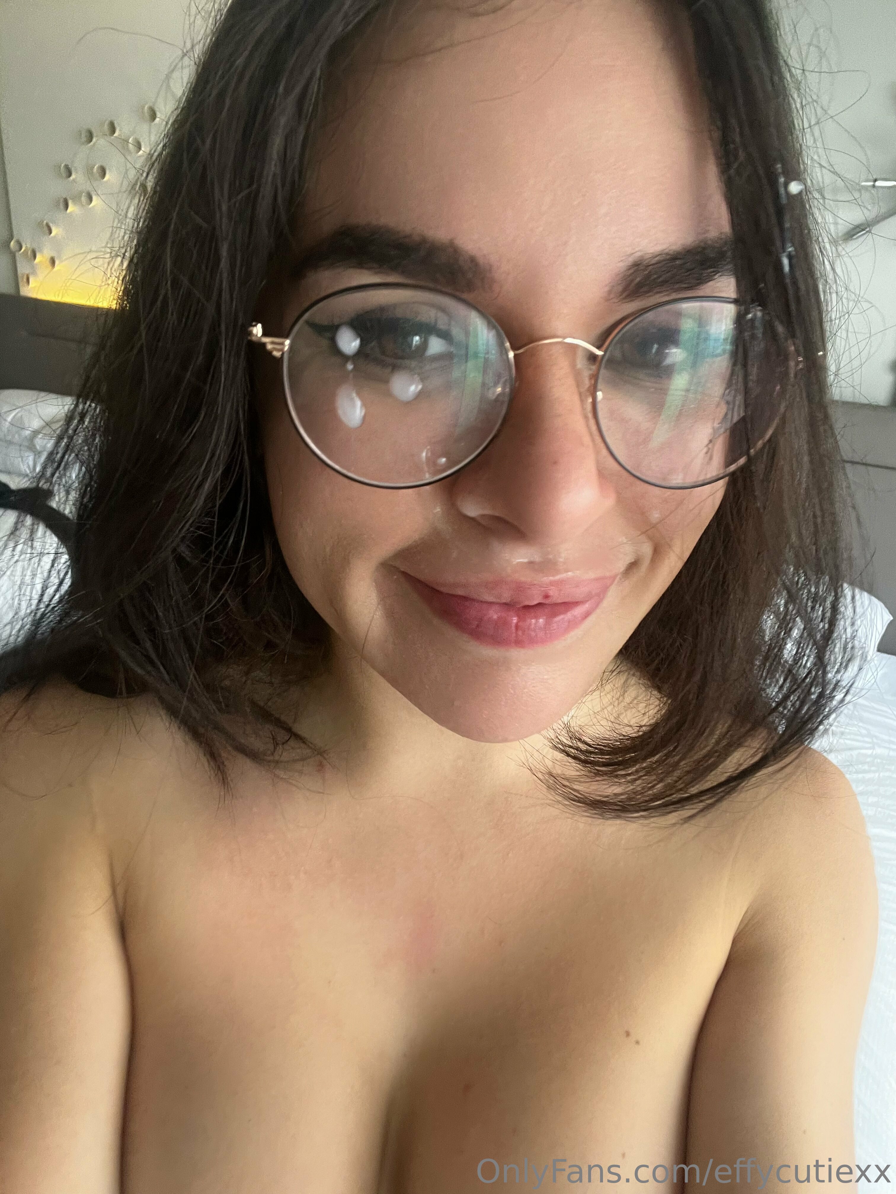 Image 3955783 from effycutiexx