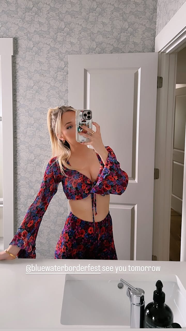 Image 4363880 from MacKenzie Porter
