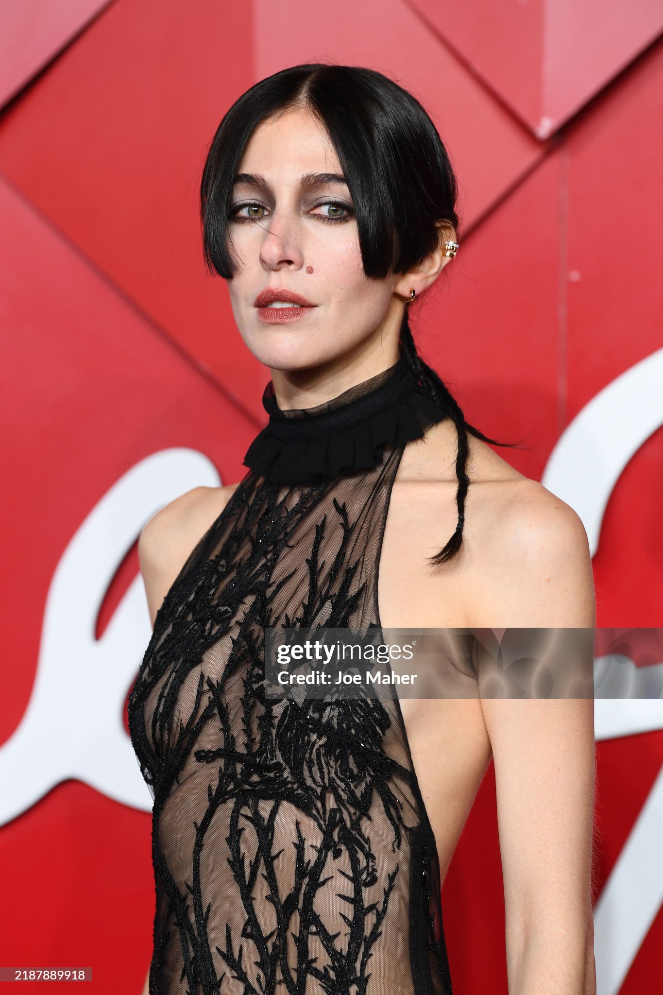 Image 4451016 from Caroline Polachek