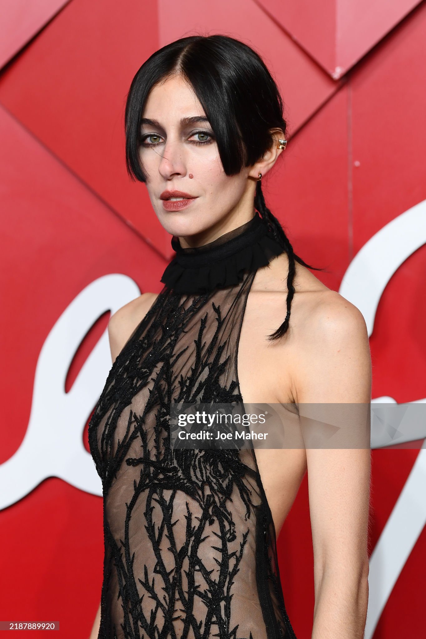 Image 4451053 from Caroline Polachek