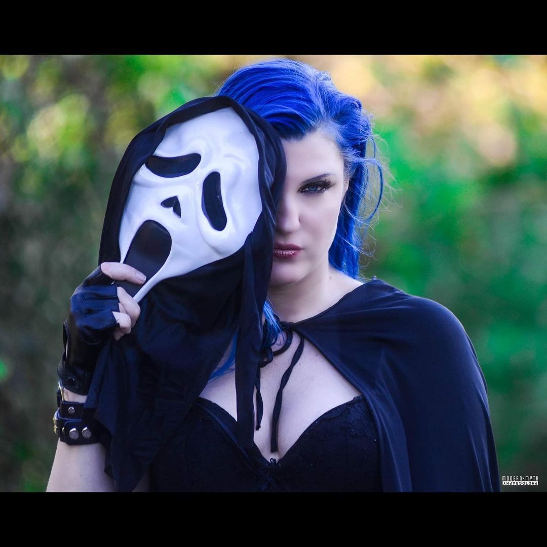 Image 4452895 from Leva Bates