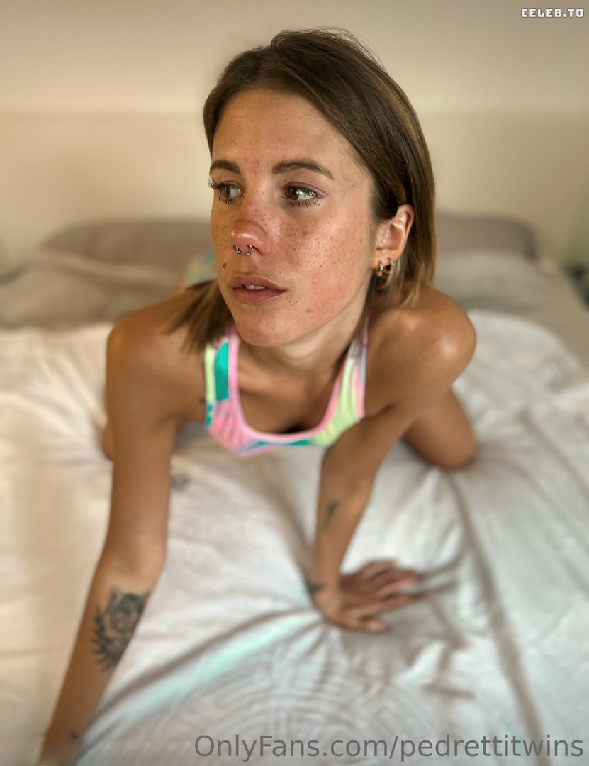 Image 462432 from Pedretti twins