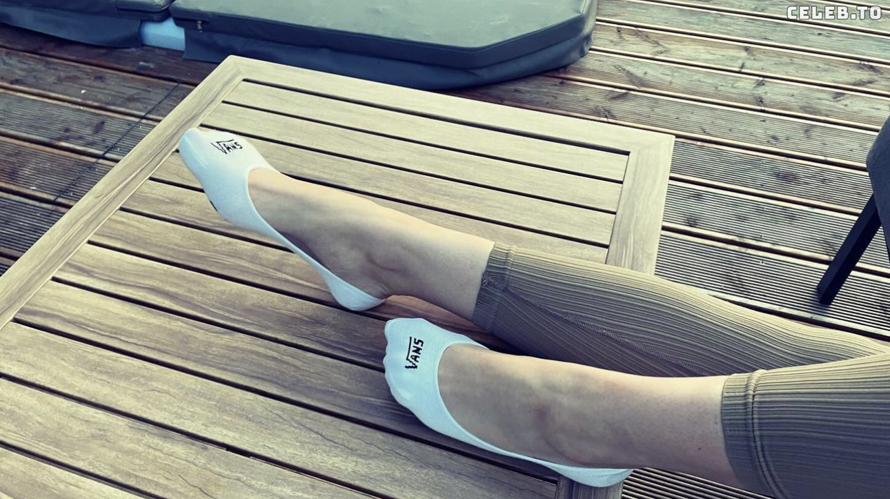 Image 474282 from socksqueenforyou