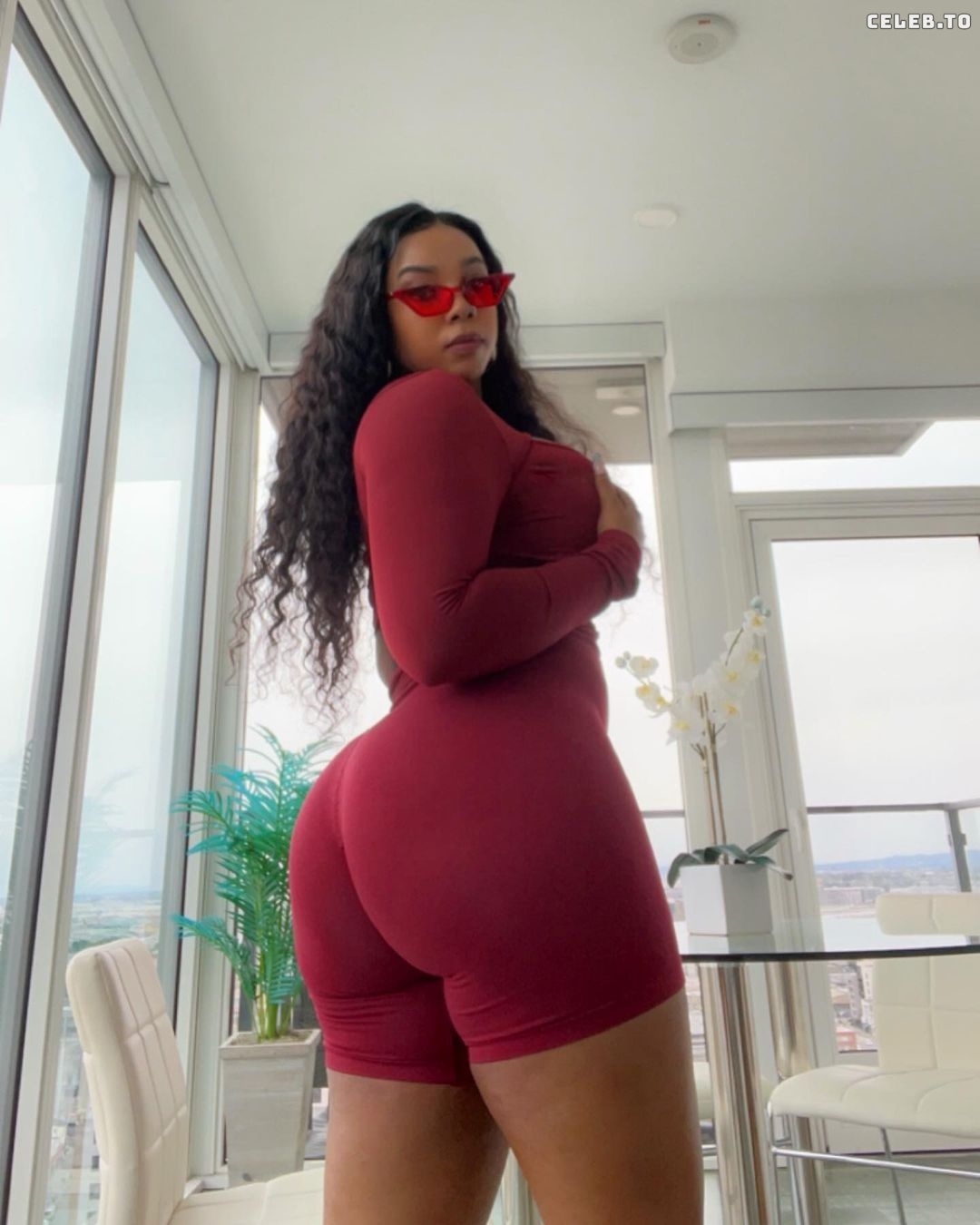 Image 485599 from Dee Shanell