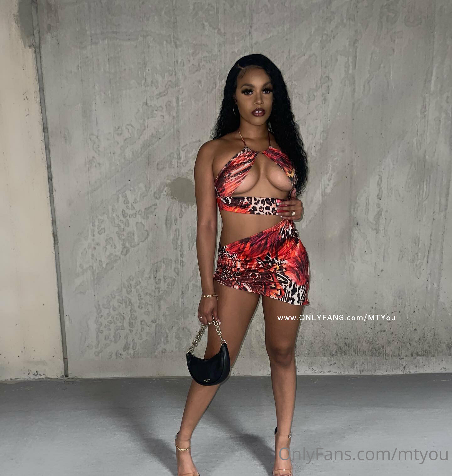 Image 4871590 from Lola Teases / mtyou