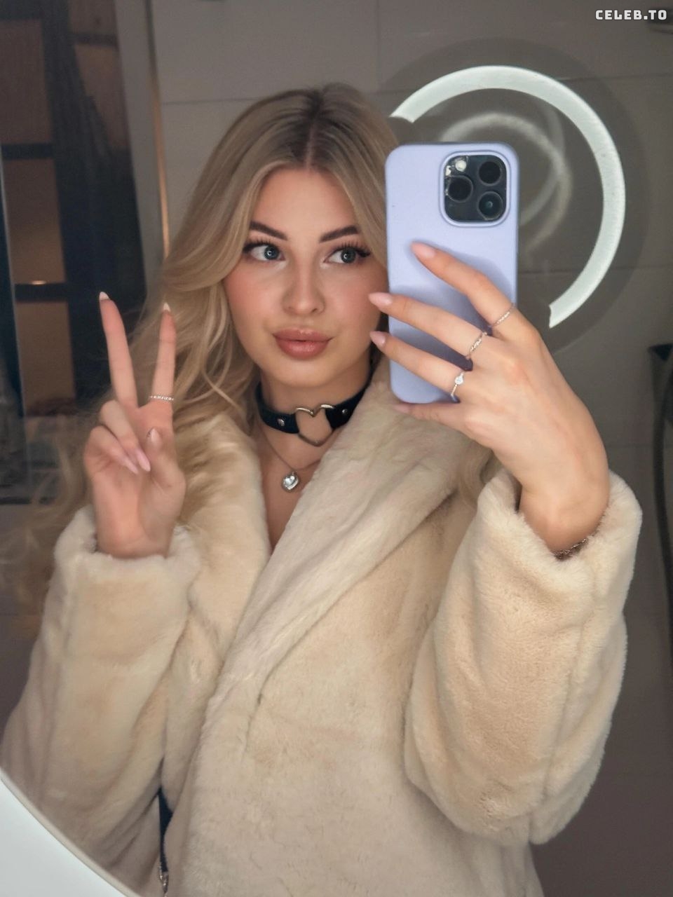 Image 4940643 from ASMR Janina