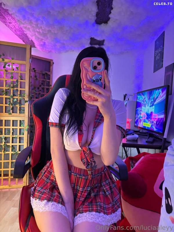 Image 4942566 from luciaaleyy