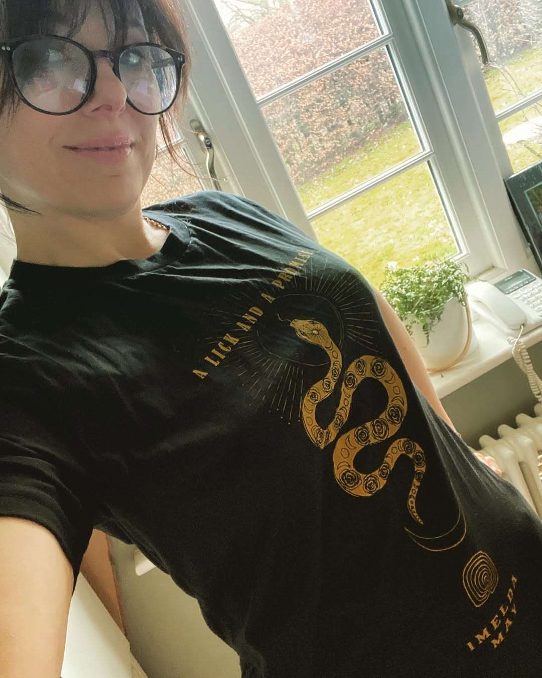 Image 4976353 from Imelda May