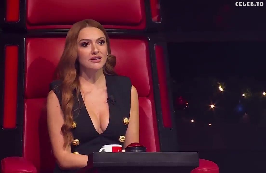 Image 5003702 from Hadise