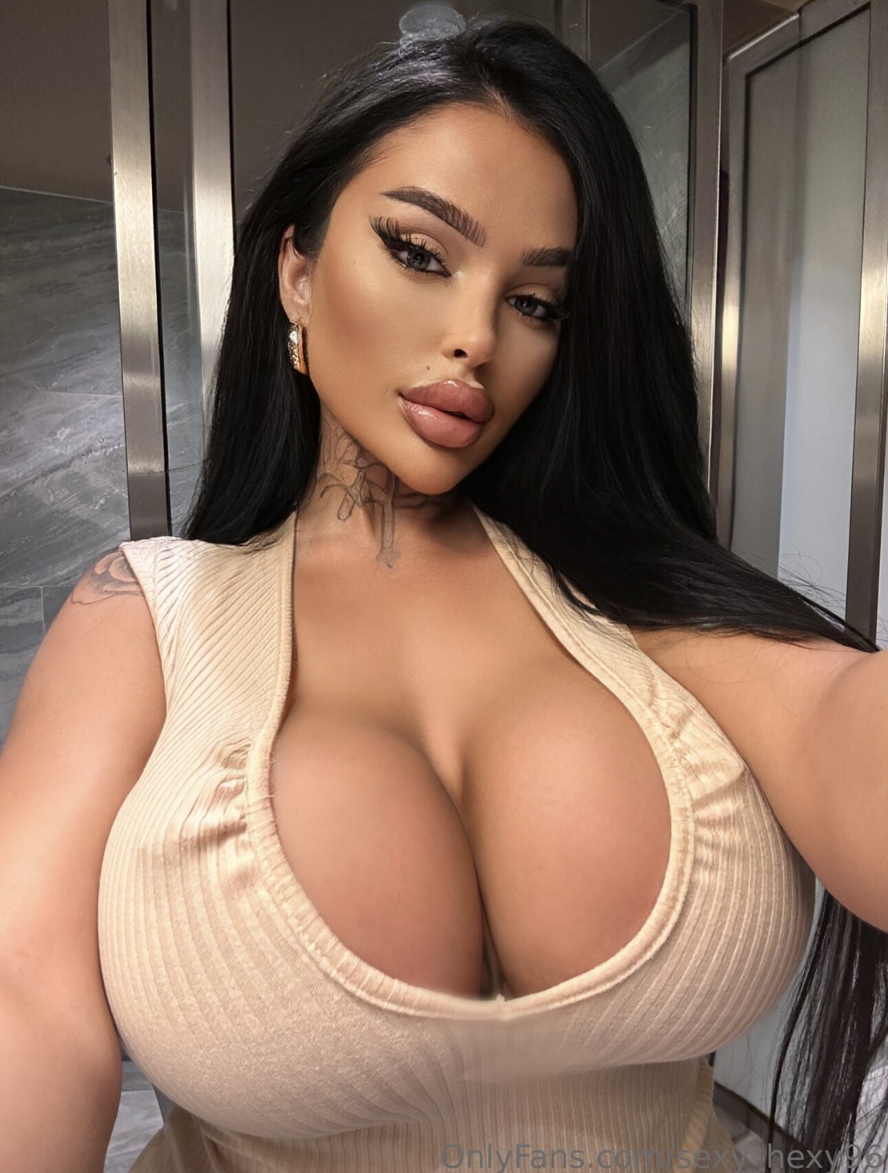 Image 5047602 from SEXY_HEXY96