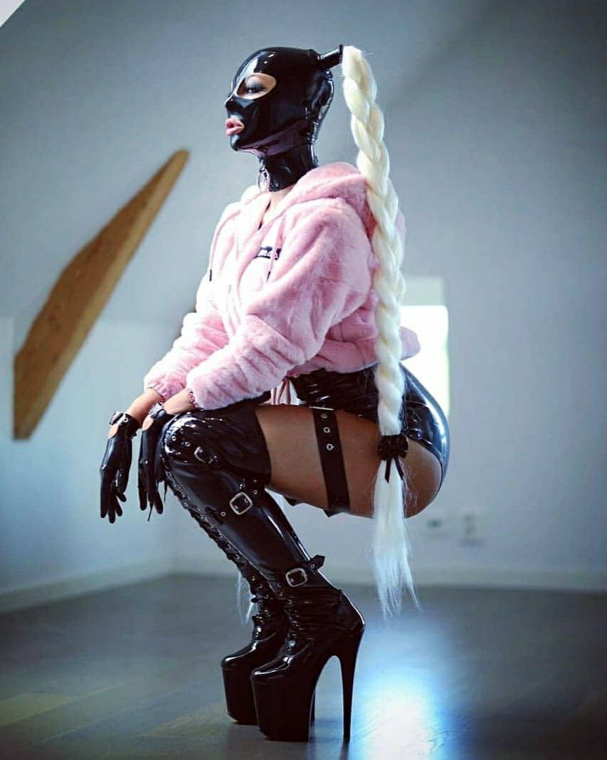 Image 5068470 from lita.viara/latex.lita
