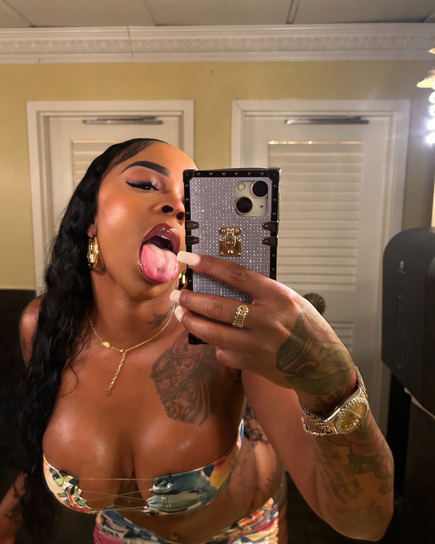 Image 5073657 from Mslolaqueen / suebelle