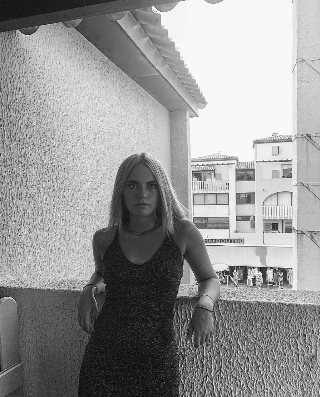 Image 5087436 from Axelle Maga