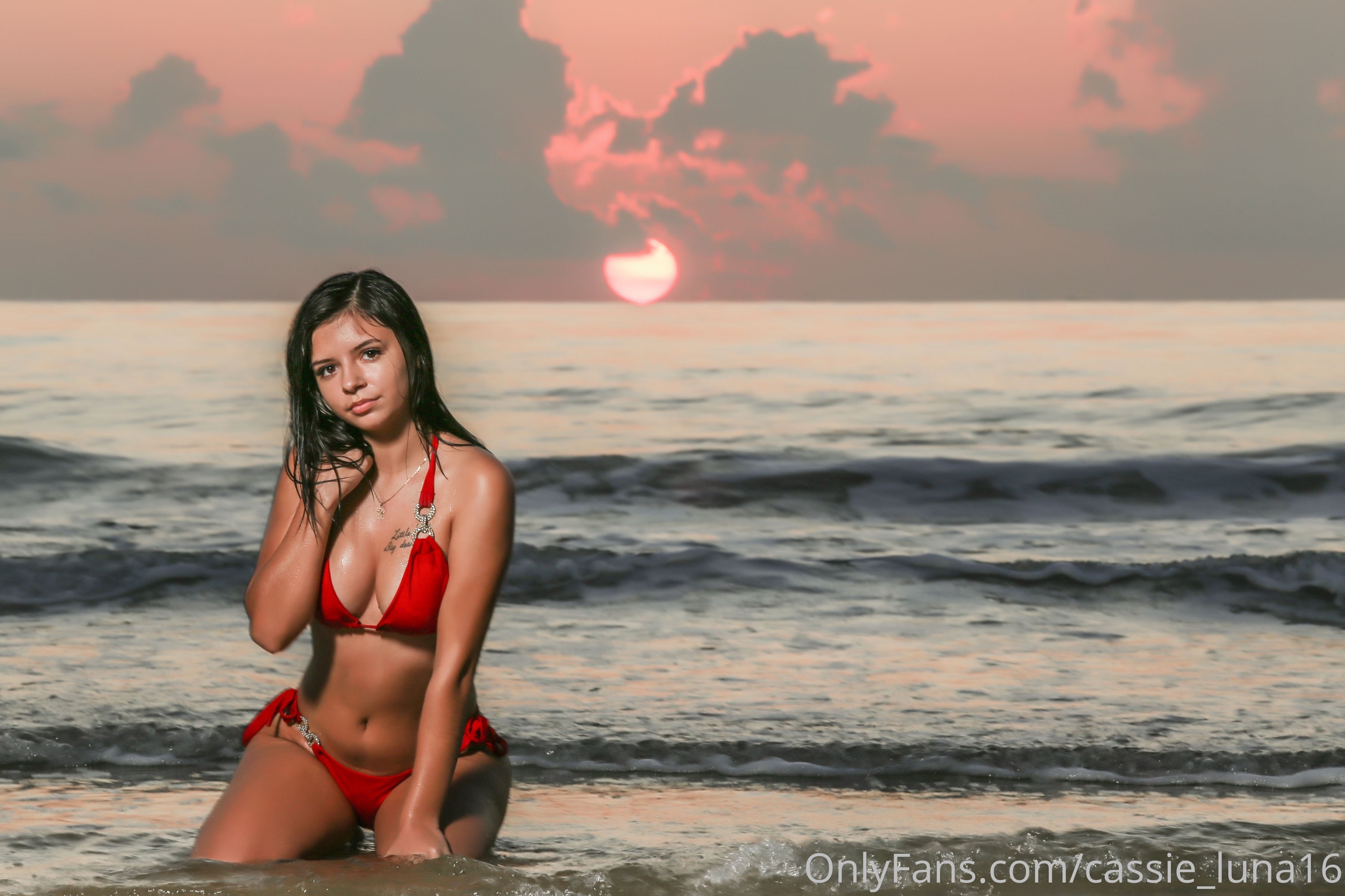 Image 5228583 from Cassie Luna - Cassieluna16