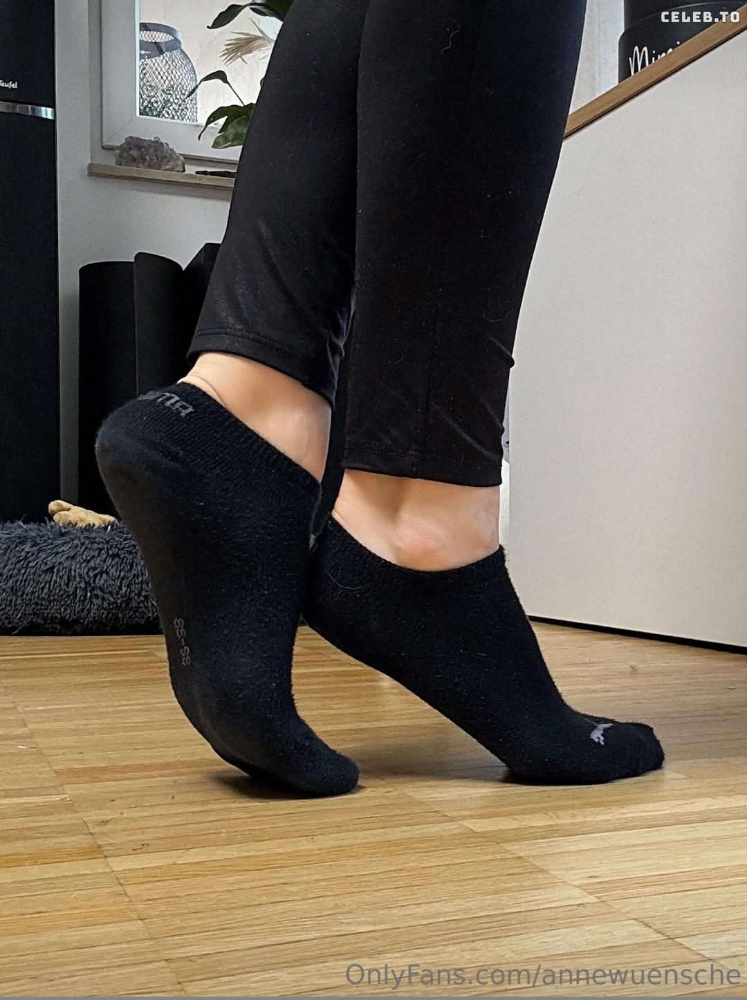 Image 53176 from hotfeetbyannewuensche