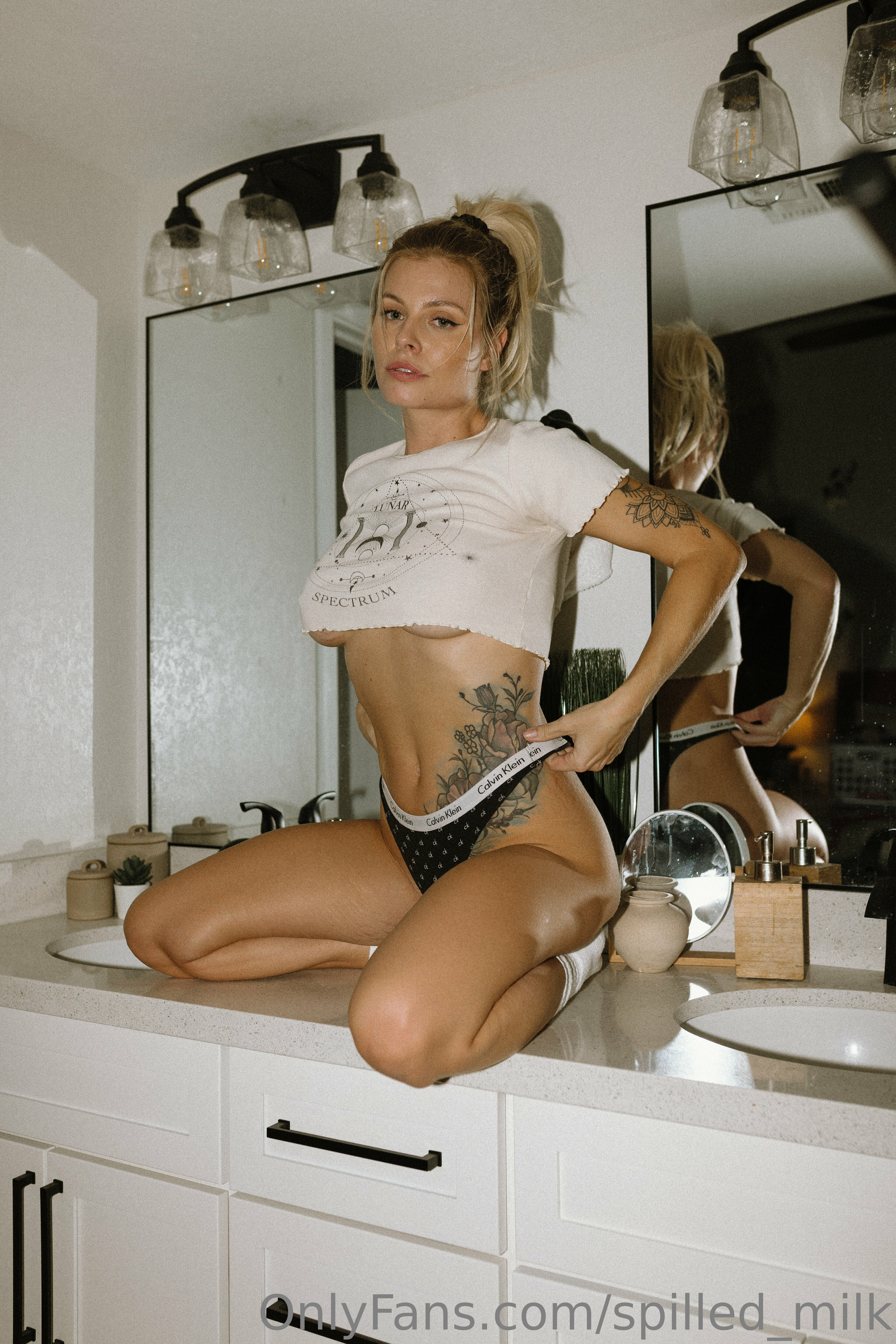 Image 5352984 from Marilyn - themarilynm - spilled_milk