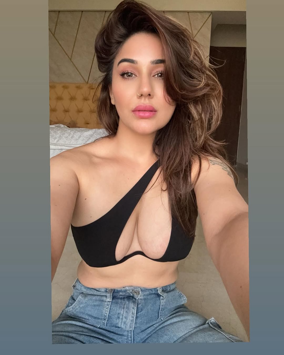 Image 5371434 from Kangna Sharma