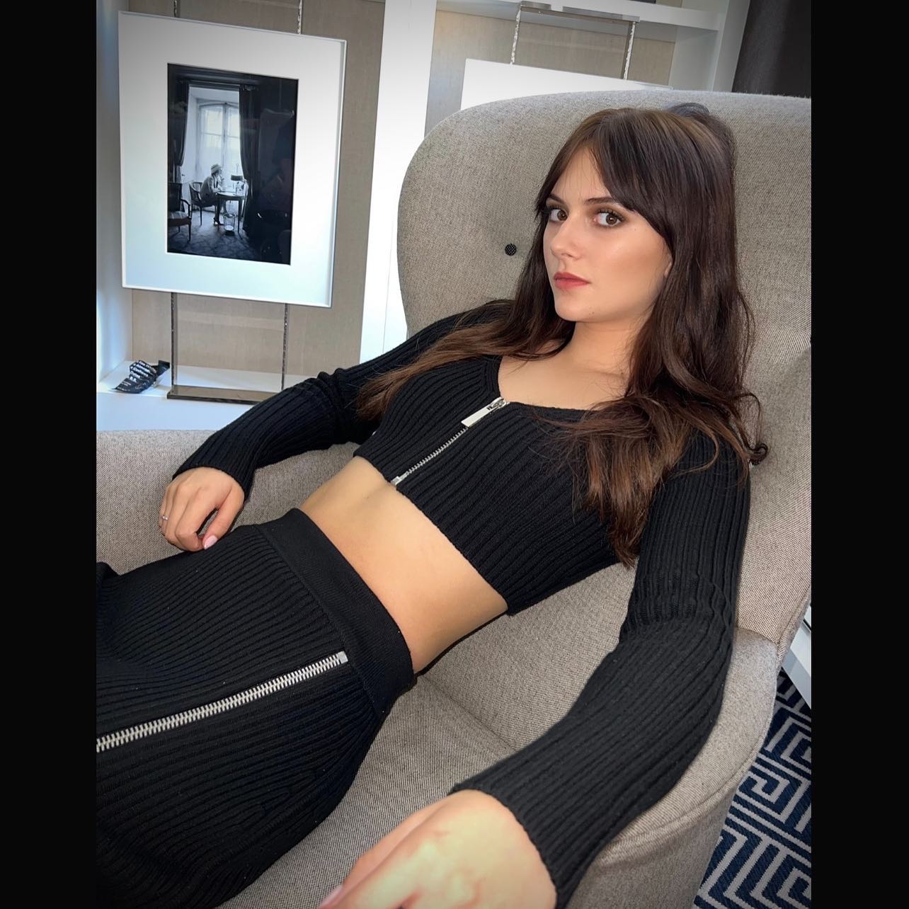Image 5440141 from Emilia Jones