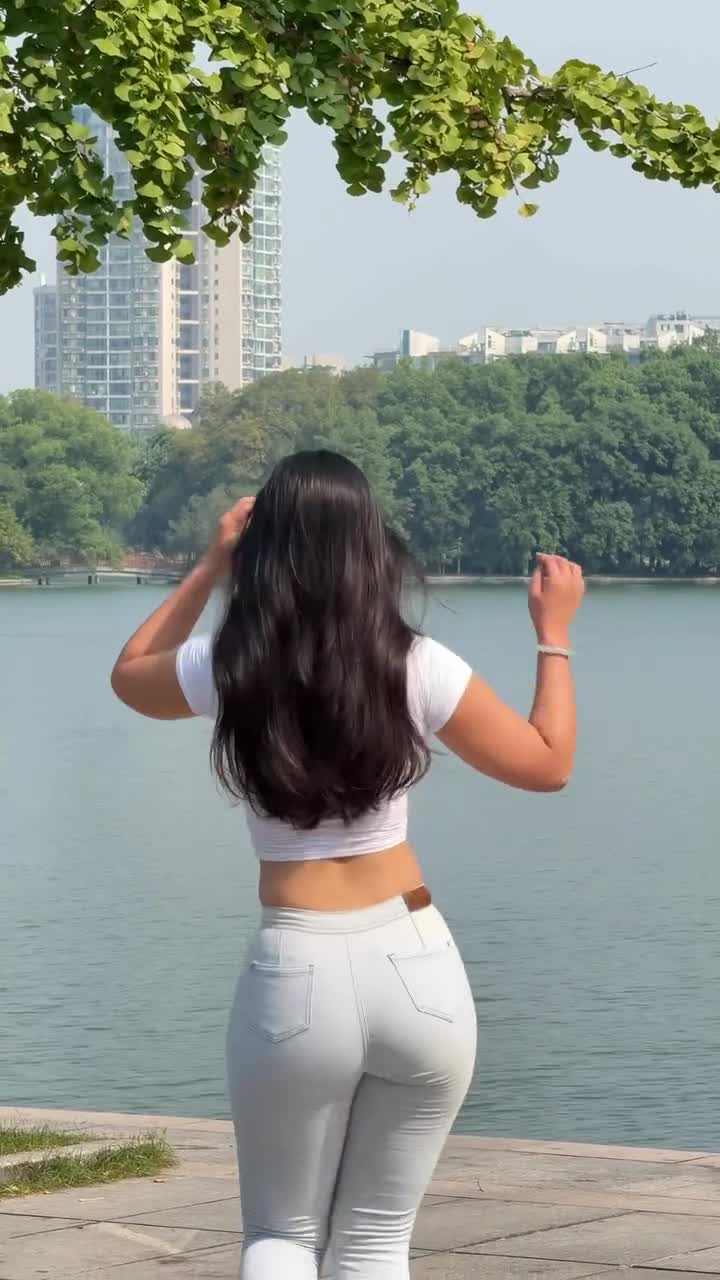 Video 130498 from Sika Cheng | 179deyuedabao | 抖音号 Cheng2839x | 179sika
