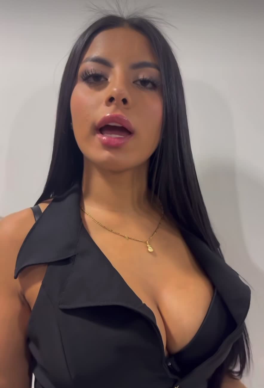 Video 131589 from Joha Giraldo / Soyjoha888 / Johagiraldo888