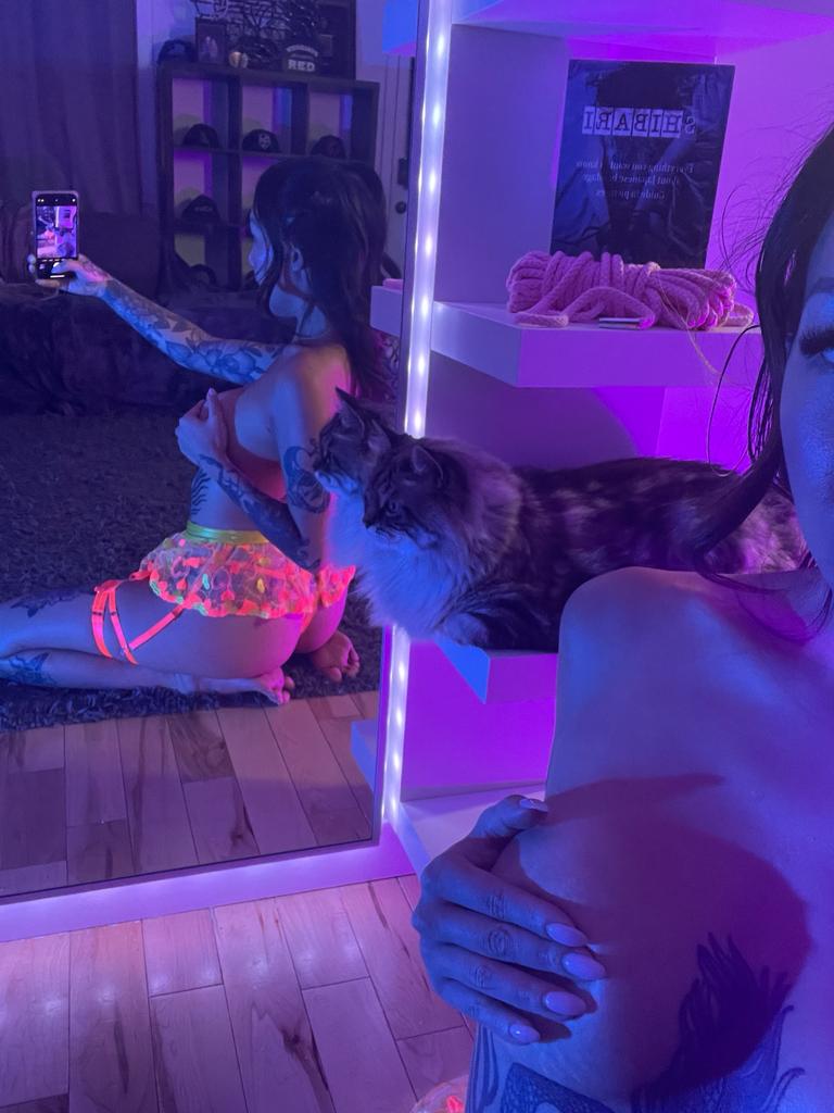 Image 5496970 from Tattedkittty