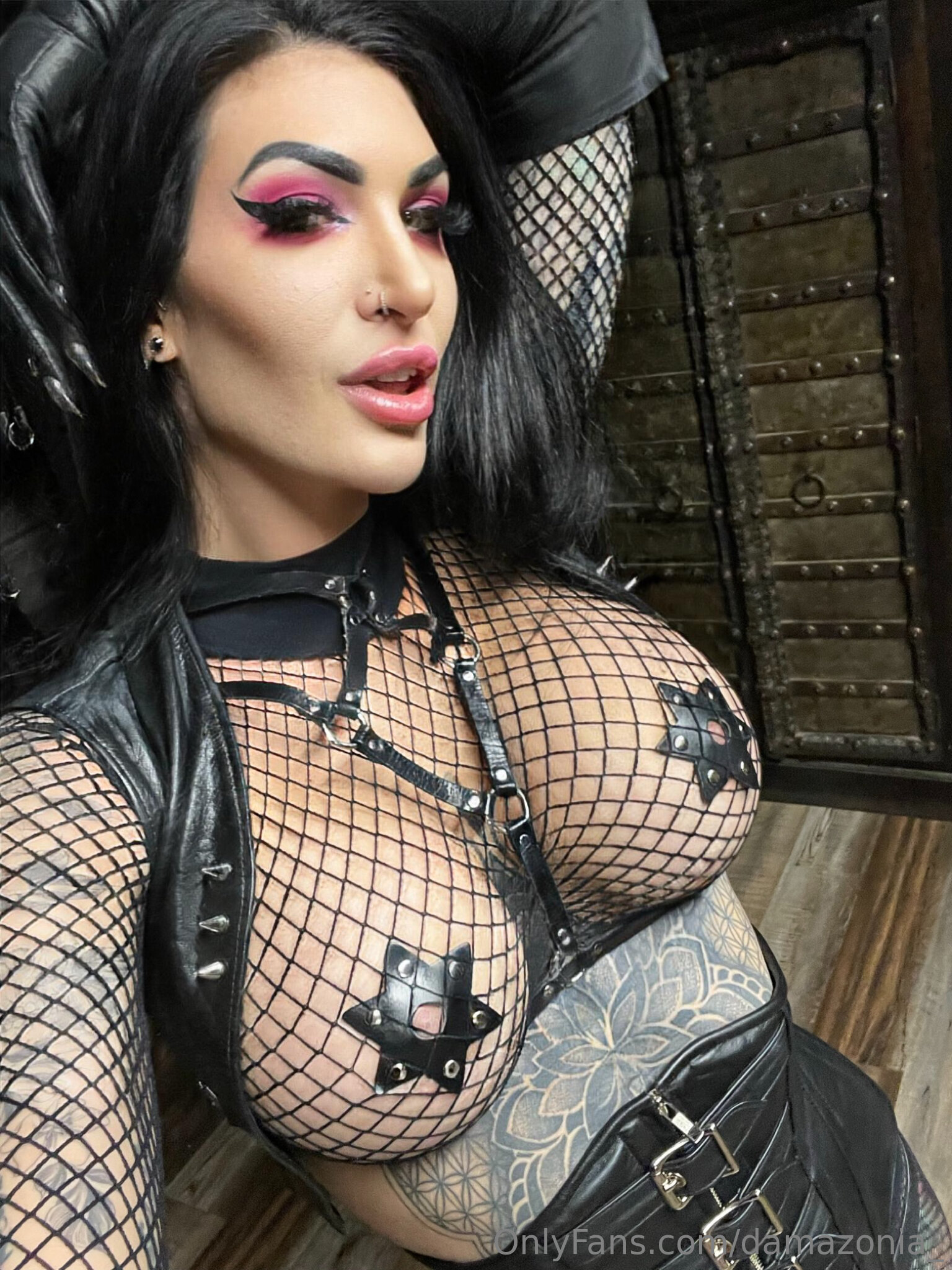 Image 5789078 from Damazonia_ / Mistress Damazonia