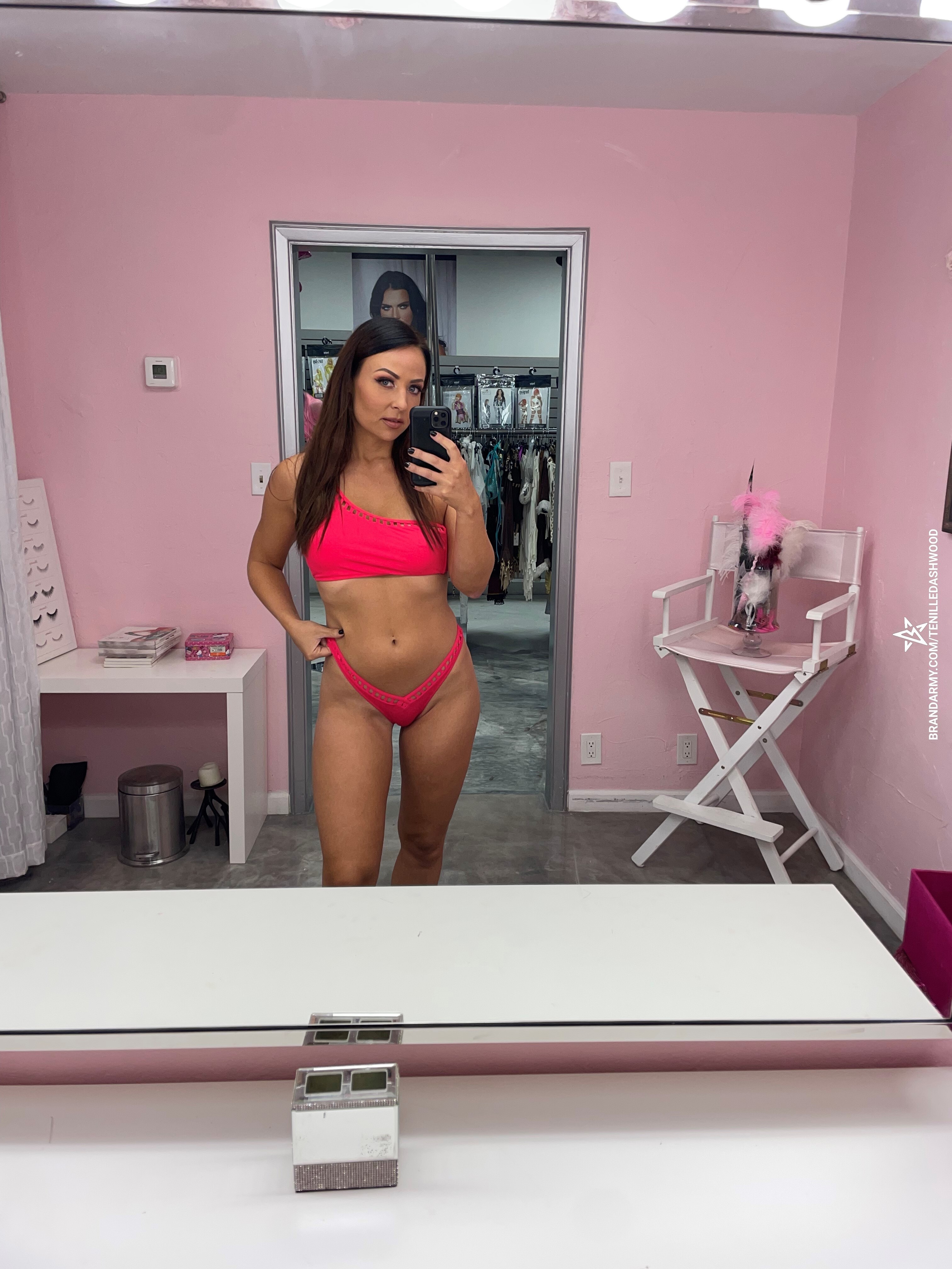 Image 5862484 from Emma / Tenille Dashwood
