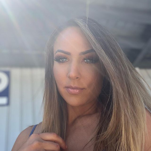 Image 5863387 from Emma / Tenille Dashwood