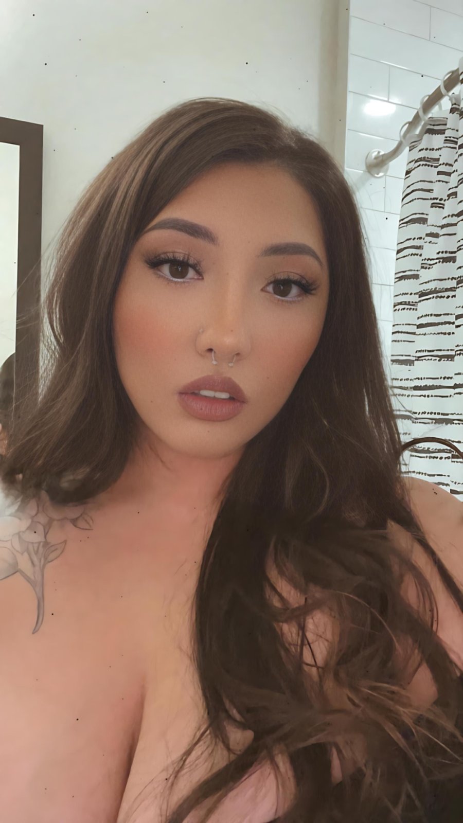Image 5881601 from Sexy Big Titty latina BBW @Leeeenaq - goon material