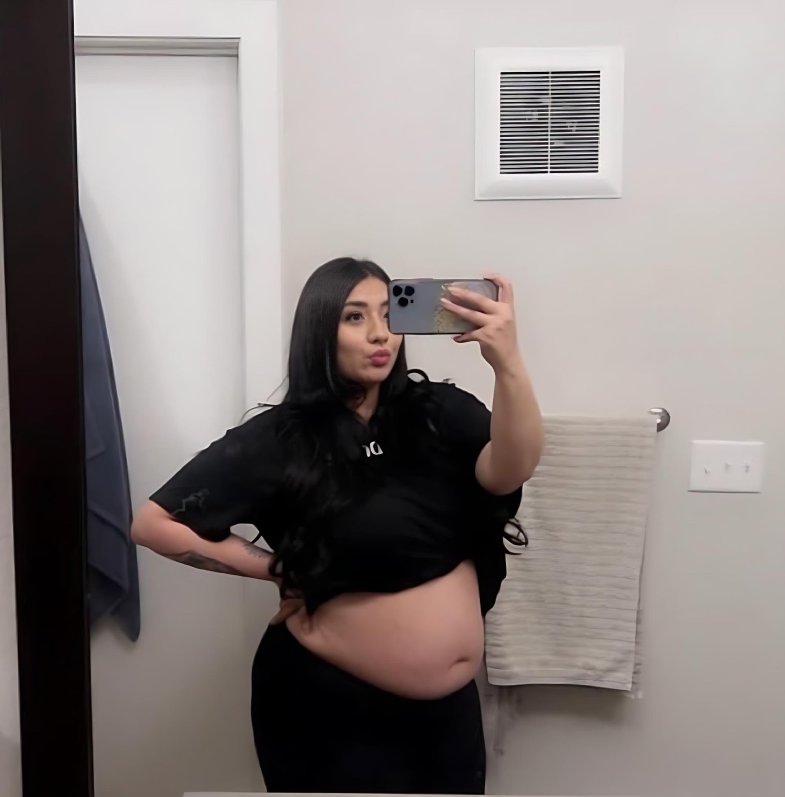 Image 5881645 from Sexy Big Titty latina BBW @Leeeenaq - goon material