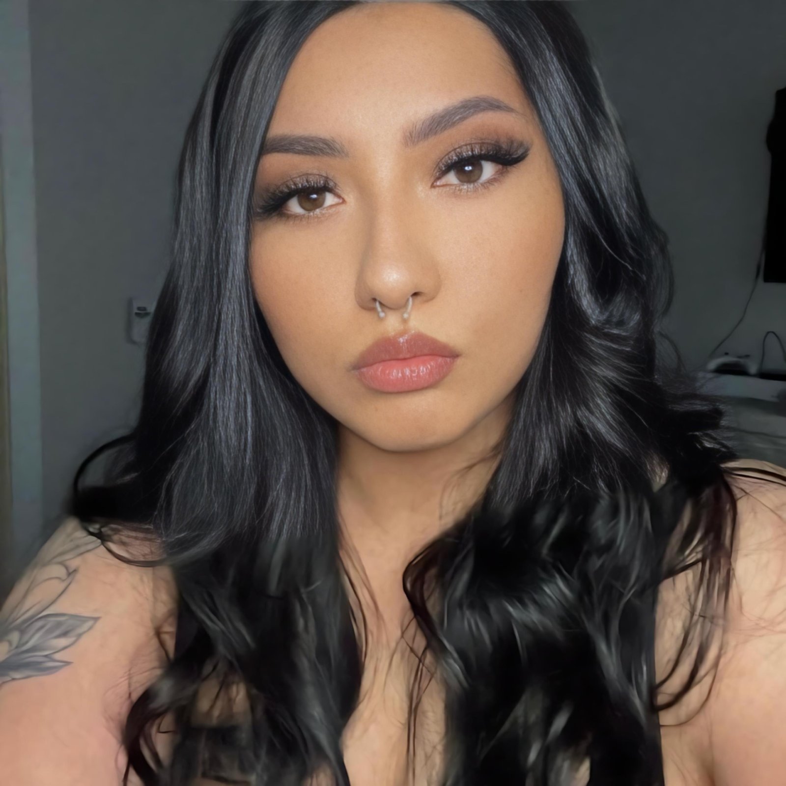 Image 5881673 from Sexy Big Titty latina BBW @Leeeenaq - goon material