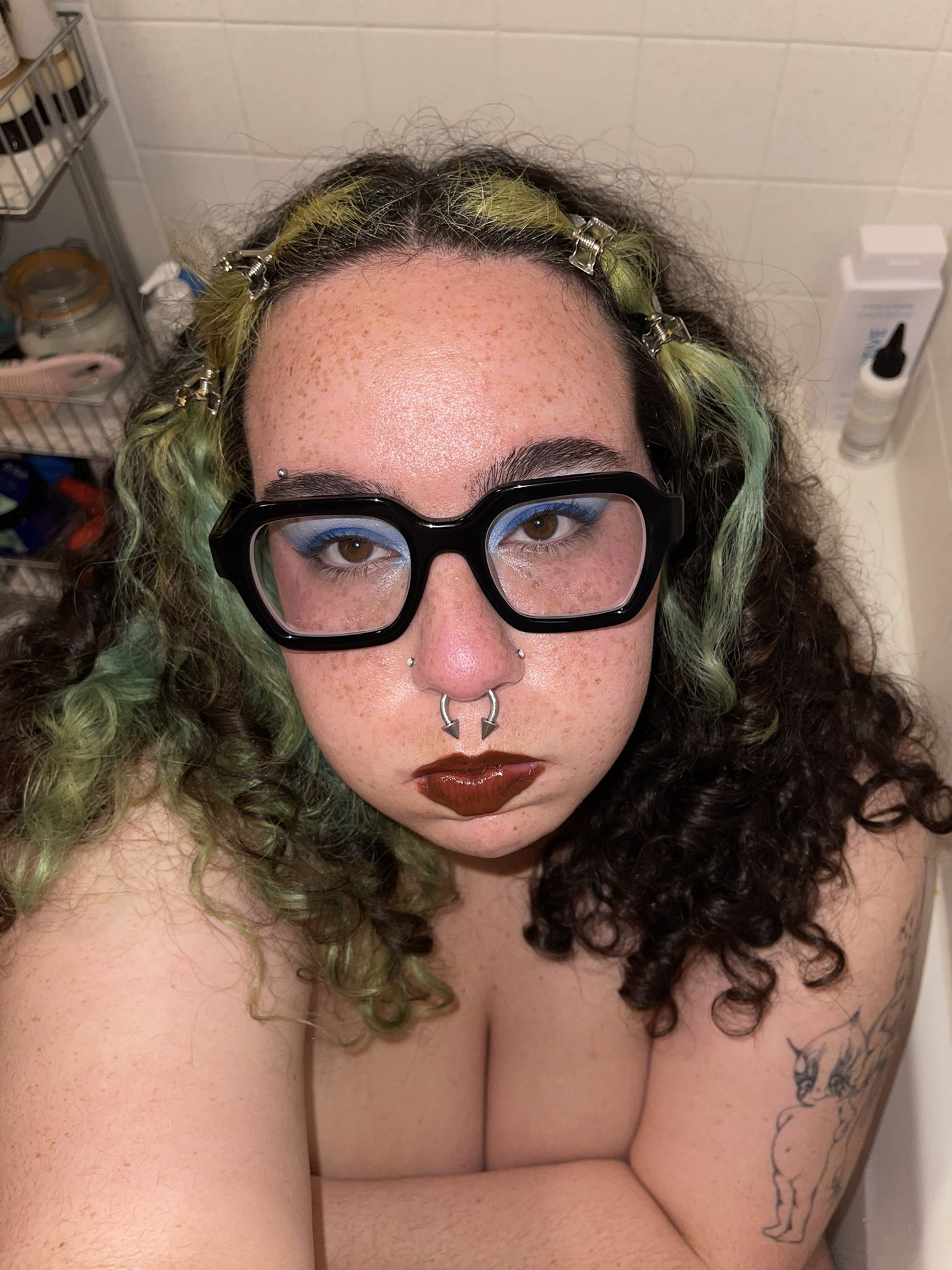 Image 5882507 from ACTUALNEETGIRL / thisis4babyfat
