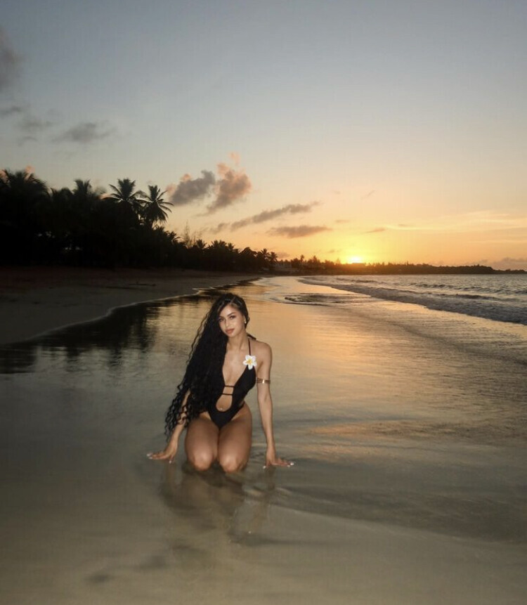 Image 5883725 from nickimariiee