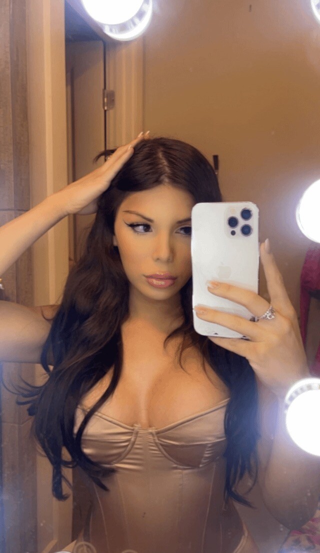 Image 5939724 from Blaire White